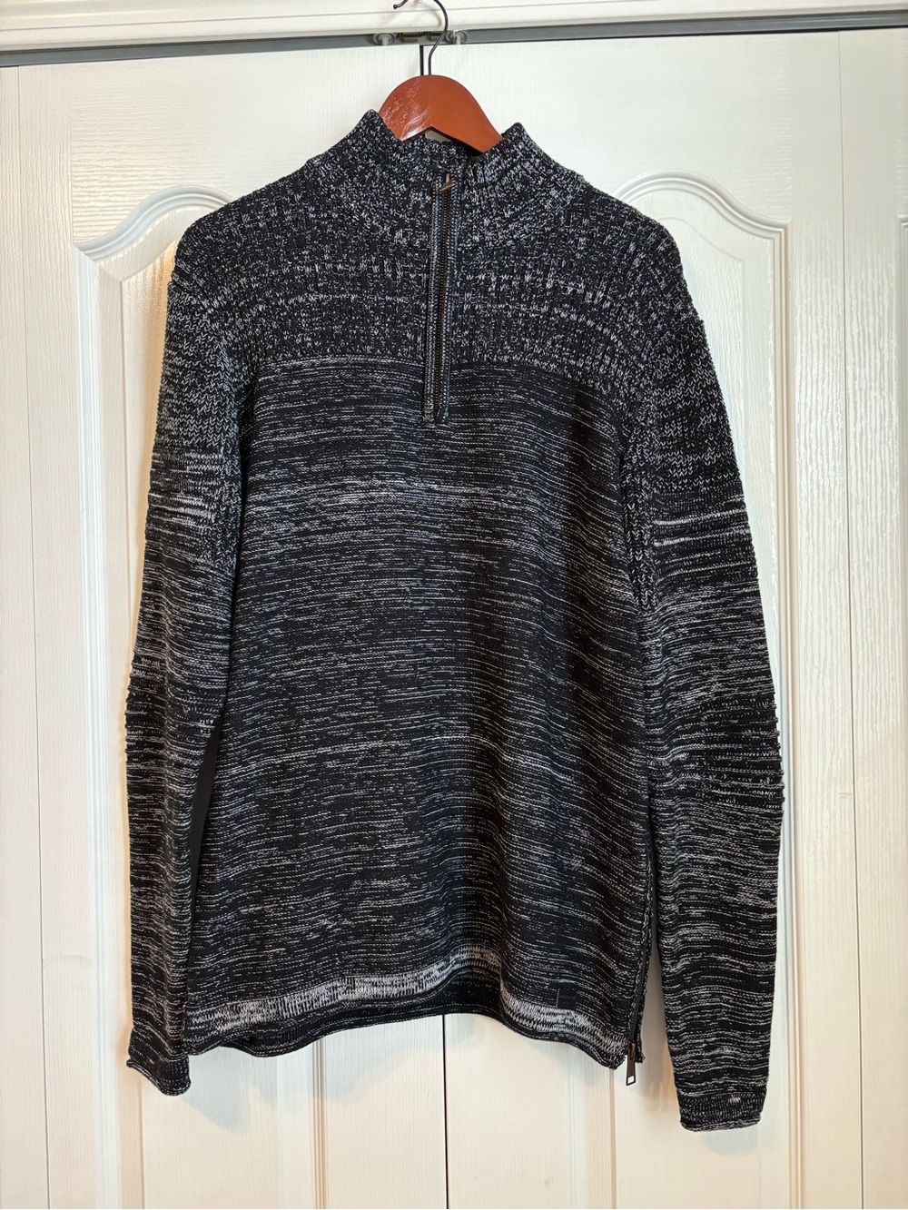 Men's Black & Gray Half-Zip Knit Sweater